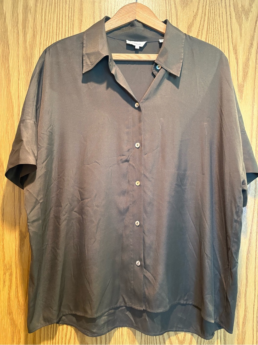 Vince Olive Green Short Sleeve Blouse Women’s Size XL Silk Blend